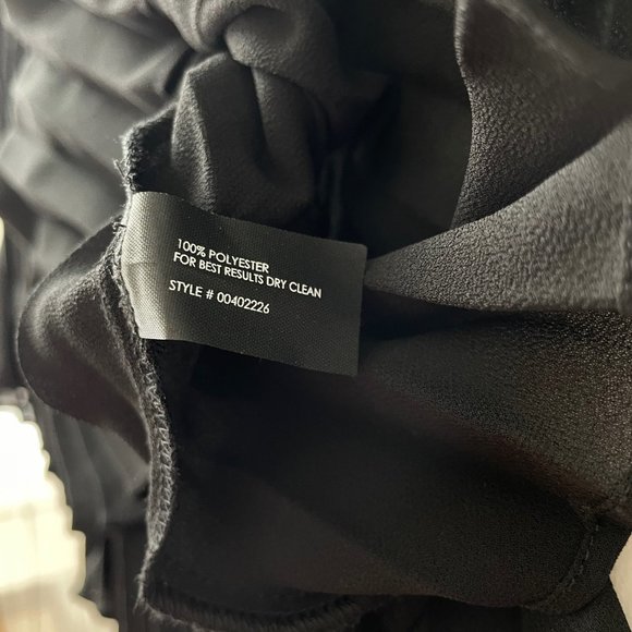 Club Monaco Pleated Racerback Tank - Picture 11 of 15